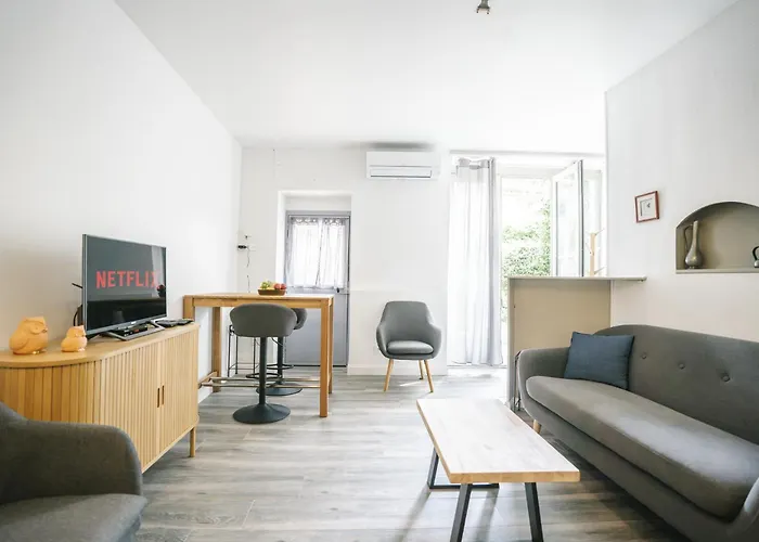 Face A La Cite, Terrasse Et Climatisation - Ae Lägenhet Carcassonne